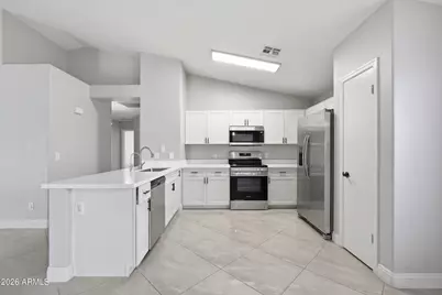 3626 W Saguaro Park Lane, Glendale, AZ 85310 - Photo 12