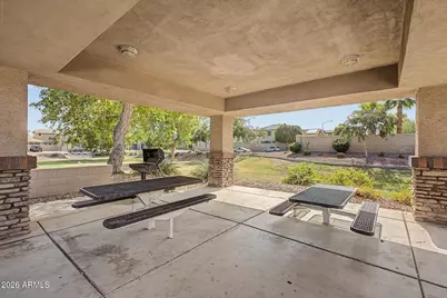14552 W Maui Lane, Surprise, AZ 85379 - Photo 32