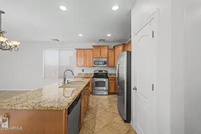 14552 W Maui Lane, Surprise, AZ 85379 - Photo 4