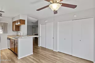 20420 N 6th Dr, Phoenix, AZ 85027 - Photo 8