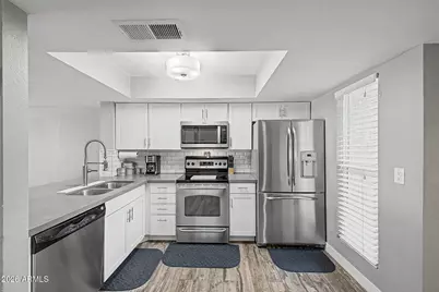 815 E Grovers Avenue #57, Phoenix, AZ 85022 - Photo 14