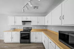 1070 S 223rd Dr, Buckeye, AZ 85326 - Photo 8