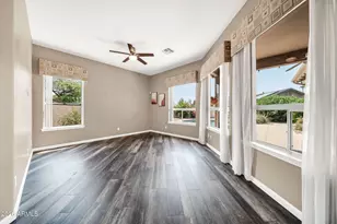 6521 W Hill Ln, Glendale, AZ 85310 - Photo 30