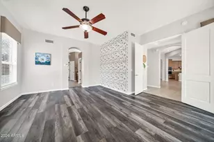 6521 W Hill Ln, Glendale, AZ 85310 - Photo 20