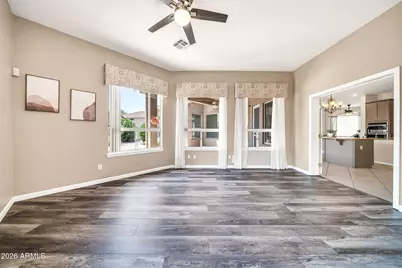 6521 W Hill Lane, Glendale, AZ 85310 - Photo 8