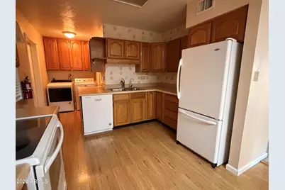 3725 W Elm Street, Phoenix, AZ 85019 - Photo 6
