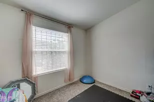 6722 W Taylor St, Phoenix, AZ 85043 - Photo 14