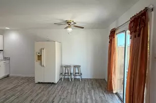 5232 W Mauna Loa Ln, Glendale, AZ 85306 - Photo 6