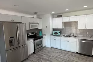 5232 W Mauna Loa Ln, Glendale, AZ 85306 - Photo 4