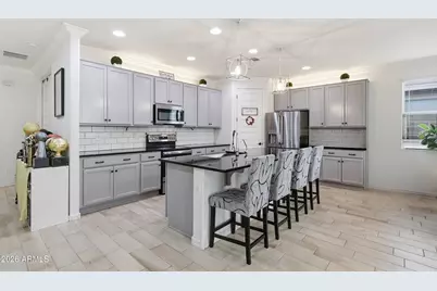 3340 W Carter Road, Phoenix, AZ 85041 - Photo 6