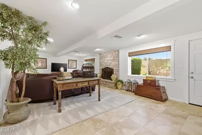 211 E Taylor Street, Tempe, AZ 85288 - Photo 10