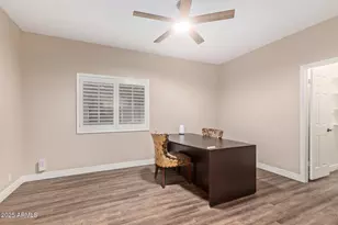 1211 E Desert Flower Ln, Phoenix, AZ 85048 - Photo 18