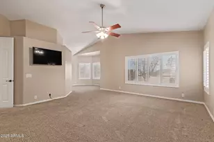 1211 E Desert Flower Ln, Phoenix, AZ 85048 - Photo 20