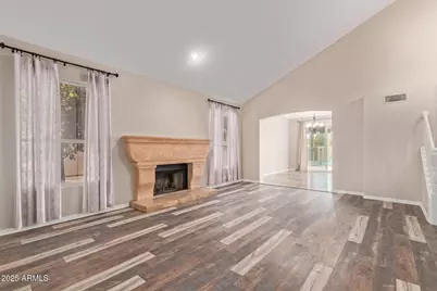 1211 E Desert Flower Lane, Phoenix, AZ 85048 - Photo 6