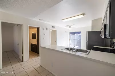 2440 E Waltann Lane, Phoenix, AZ 85032 - Photo 10