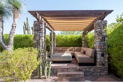 9413 E Desert Village Drive, Scottsdale, AZ 85255 - Photo 18
