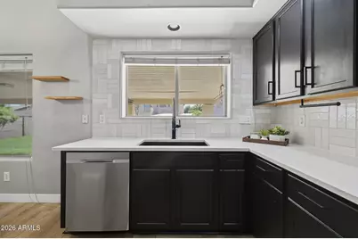 8021 W Hilton Avenue, Phoenix, AZ 85043 - Photo 10