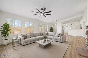 10376 W Tonopah Dr, Peoria, AZ 85382 - Photo 22