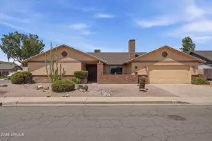 226 E Glencove St, Mesa, AZ 85201 - Photo 2