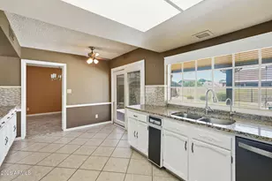 226 E Glencove St, Mesa, AZ 85201 - Photo 18