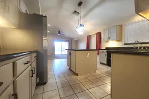 5511 S 15th Way, Phoenix, AZ 85040 - Photo 4