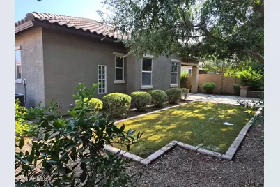2543 E Penedes Drive, Gilbert, AZ 85298 - Photo 8
