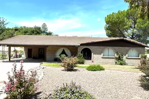 5746 S Maple Leaf St, Claypool, AZ 85532 - Photo 1