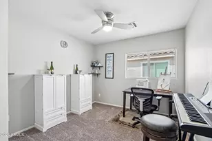 659 S Hazel Ct, Gilbert, AZ 85296 - Photo 20