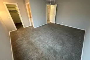943 E Manhatton Dr, Tempe, AZ 85282 - Photo 18