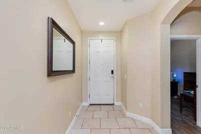 6774 W Rowel Road, Peoria, AZ 85383 - Photo 4