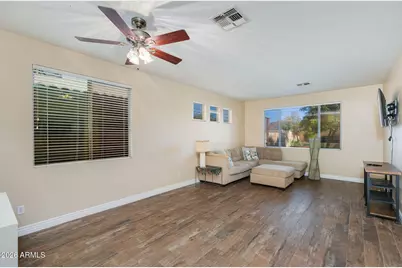 6774 W Rowel Road, Peoria, AZ 85383 - Photo 8