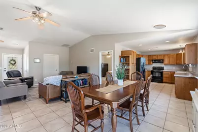 5147 S La Donna Lane, Sierra Vista, AZ 85650 - Photo 4