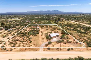5147 S La Donna Ln, Sierra Vista, AZ 85650 - Photo 8