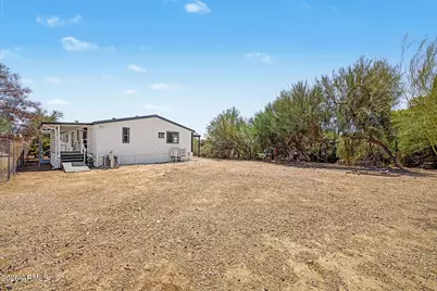 22324 W Sunshine Drive, Wittmann, AZ 85361 - Photo 4