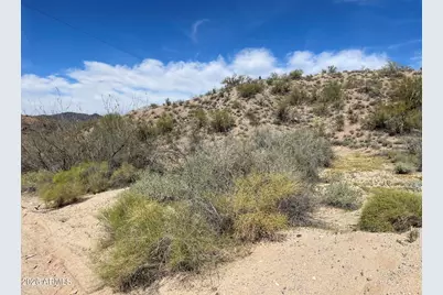 41X45 N 276th Avenue #4&5, Morristown, AZ 85342 - Photo 14