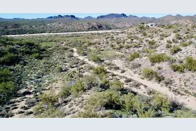 41X45 N 276th Avenue #4&5, Morristown, AZ 85342 - Photo 24