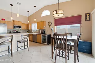 14586 W Crocus Dr, Surprise, AZ 85379 - Photo 10