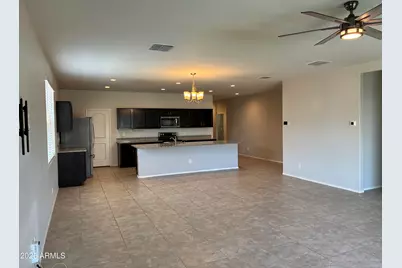 25698 W Desert Drive, Buckeye, AZ 85326 - Photo 8