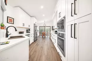 19614 N Bellwood Dr, Sun City West, AZ 85375 - Photo 8