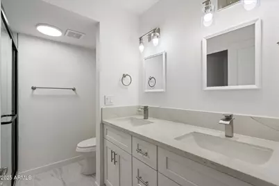 5520 N 77th Place, Scottsdale, AZ 85250 - Photo 16