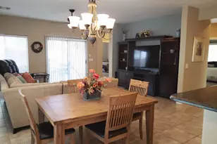 208 E Caribbean Dr, Casa Grande, AZ 85122 - Photo 8