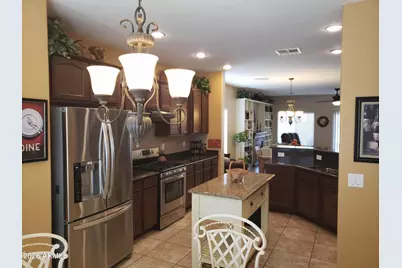 208 E Caribbean Drive, Casa Grande, AZ 85122 - Photo 6