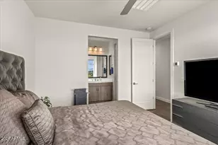 1717 E Morten Ave, Phoenix, AZ 85020 - Photo 32