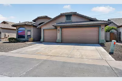 9001 S 7th Drive, Phoenix, AZ 85041 - Photo 2
