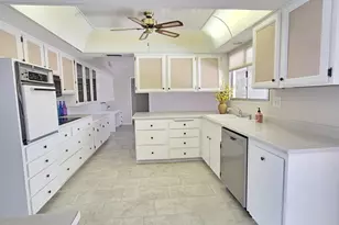 12919 W Jadestone Dr, Sun City West, AZ 85375 - Photo 8
