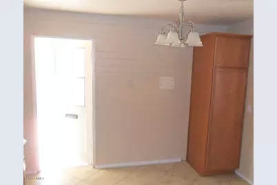 11139 W Elk Avenue, Youngtown, AZ 85363 - Photo 8