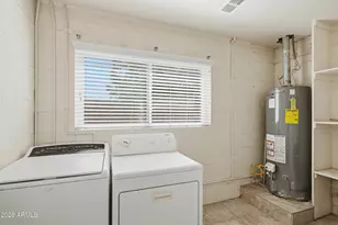 4229 E Wilshire Dr, Phoenix, AZ 85008 - Photo 22