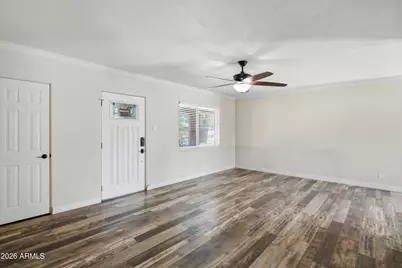 4229 E Wilshire Drive, Phoenix, AZ 85008 - Photo 8