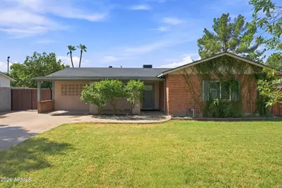 4229 E Wilshire Drive, Phoenix, AZ 85008 - Photo 1