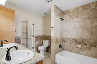 4229 E Wilshire Drive, Phoenix, AZ 85008 - Photo 14